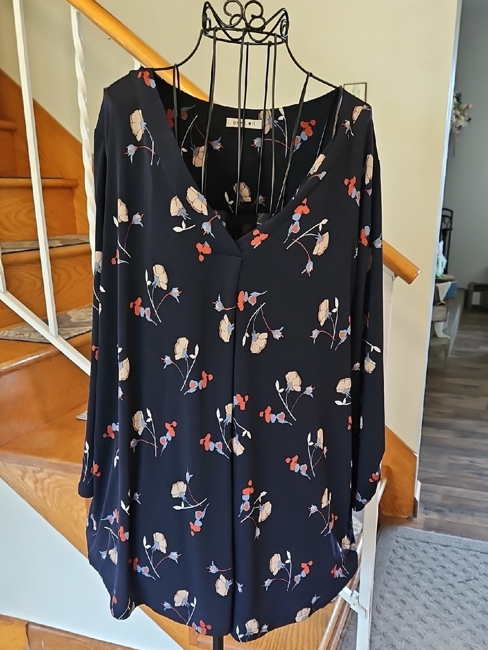 👚Beacon Navy Floral Top with Cream and Blue Accents